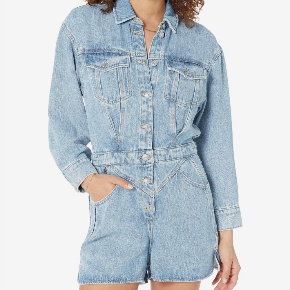 7 For All Mankind

Front Yoke Romper